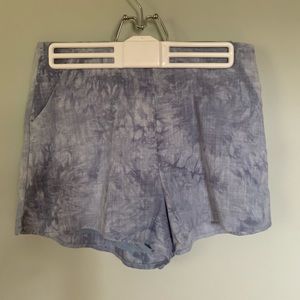 Blue light weight shorts